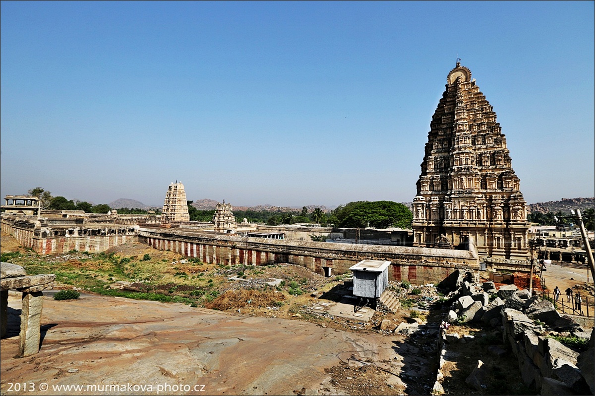 HAMPI - Virupaksha Temple