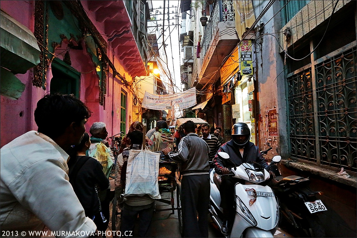 New Delhi - bazar